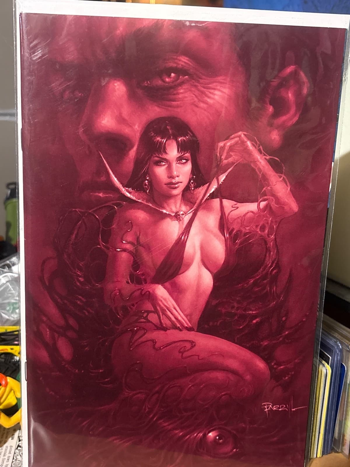 Vampirella Dracula Unholy #1 Parrillo Virgin 1:50 Tint Variant NM Comic - Thumbnail 2