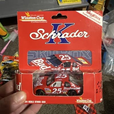 Ken Schrader #25 Bud Budweiser 1995 Chevy Monte Carlo 1995 Action 1:64 - Image 1