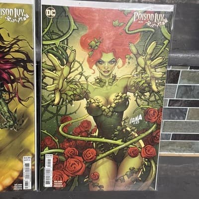 DC Entertainment Poison Ivy Comic NM VARIANT Collection - Thumbnail 3