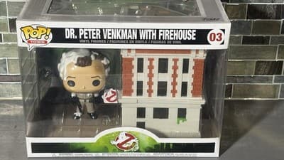 Ghostbusters Dr. Peter Venkman with Firehouse 03 Funko POP - Image 1