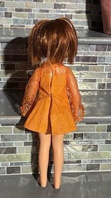 Vintage Ideal Crissy 1969 Vinyl 18" Doll - Thumbnail 2