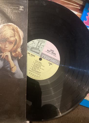 NANCY SINATRA THESE BOOTS ARE MADE FOR WALKING TRI COLOR MONO REPRISE REC 6202 - Thumbnail 2