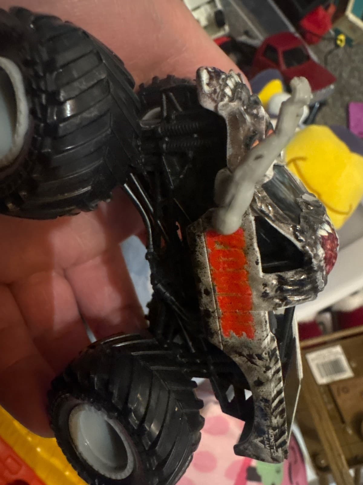 Hot Wheels Monster Jam "Zombie" Monster Truck Diecast 1:64 Grey/Grey - Thumbnail 3