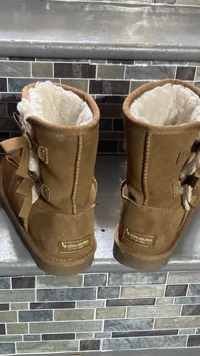 Koola-Burra By UGG Bailey Bow II Shearling Boots Women’s Size 4 - Thumbnail 5