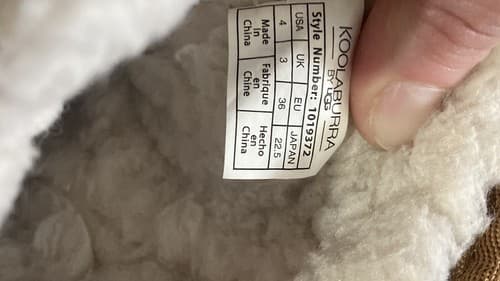 Koola-Burra By UGG Bailey Bow II Shearling Boots Women’s Size 4 - Thumbnail 7