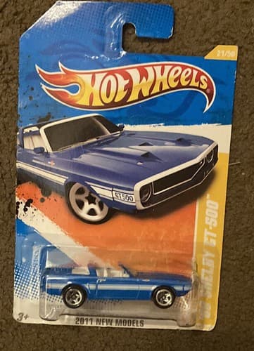 Hot Wheels 2011 New Models '69 Shelby GT-500 on Green Lantern Card - Image 1