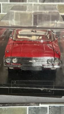 1960 Chevrolet Impala Convertible, Red, 1:24 Franklin Mint wW/Tag & Case - Thumbnail 3