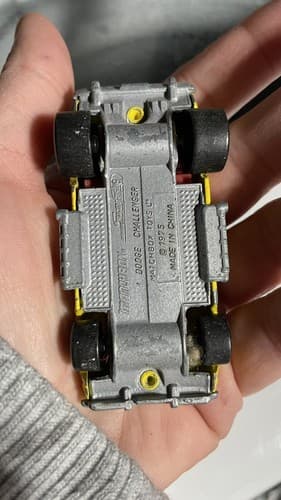 Matchbox Car MB1 Dodge Challenger “Toyman” 1975 Yellow Vintage - Thumbnail 5