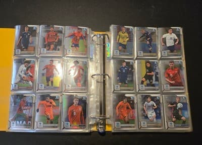 Bowman 1st Chrome Soccer Cards Lot 300+ Style Binder Double Sided Pages - Thumbnail 10