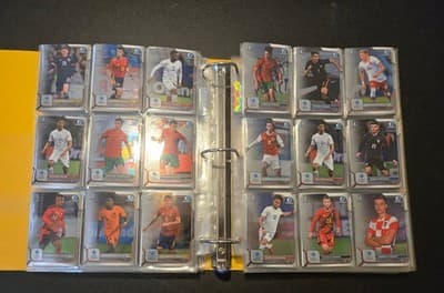 Bowman 1st Chrome Soccer Cards Lot 300+ Style Binder Double Sided Pages - Thumbnail 4