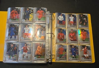 Bowman 1st Chrome Soccer Cards Lot 300+ Style Binder Double Sided Pages - Thumbnail 5