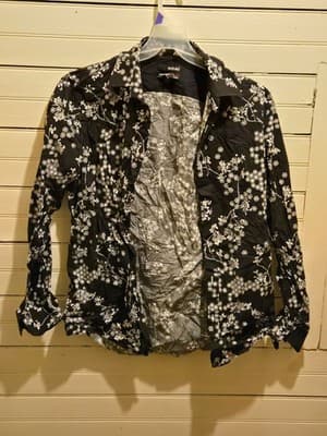 Claiborne Shirt Mens XL Black White Floral Long Sleeve Button Up Lightweight - Image 1