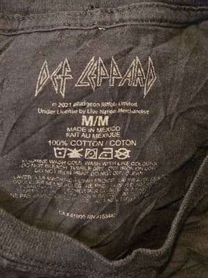 Def Leppard T-Shirt Mens M 2021 Band Tour Black Short Sleeve Concert Tee Graphic - Thumbnail 2