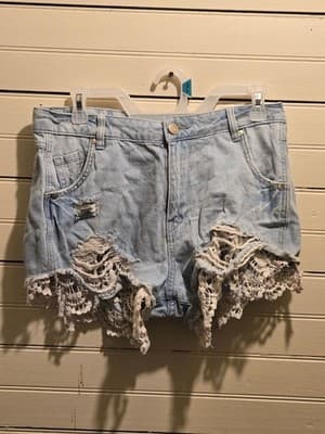 Denim Shorts Womens W31 Light Wash High Rise Distressed Crochet Lace Trim Boho - Image 1