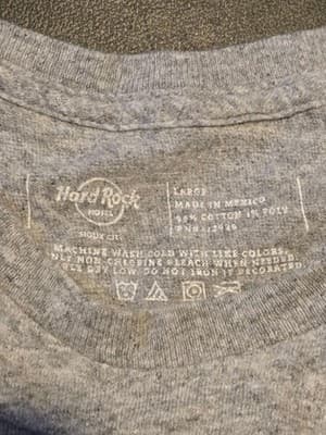 Hard Rock Hotel Shirt Mens L Gray Sioux City Short Sleeve Logo Tee Graphic - Thumbnail 2