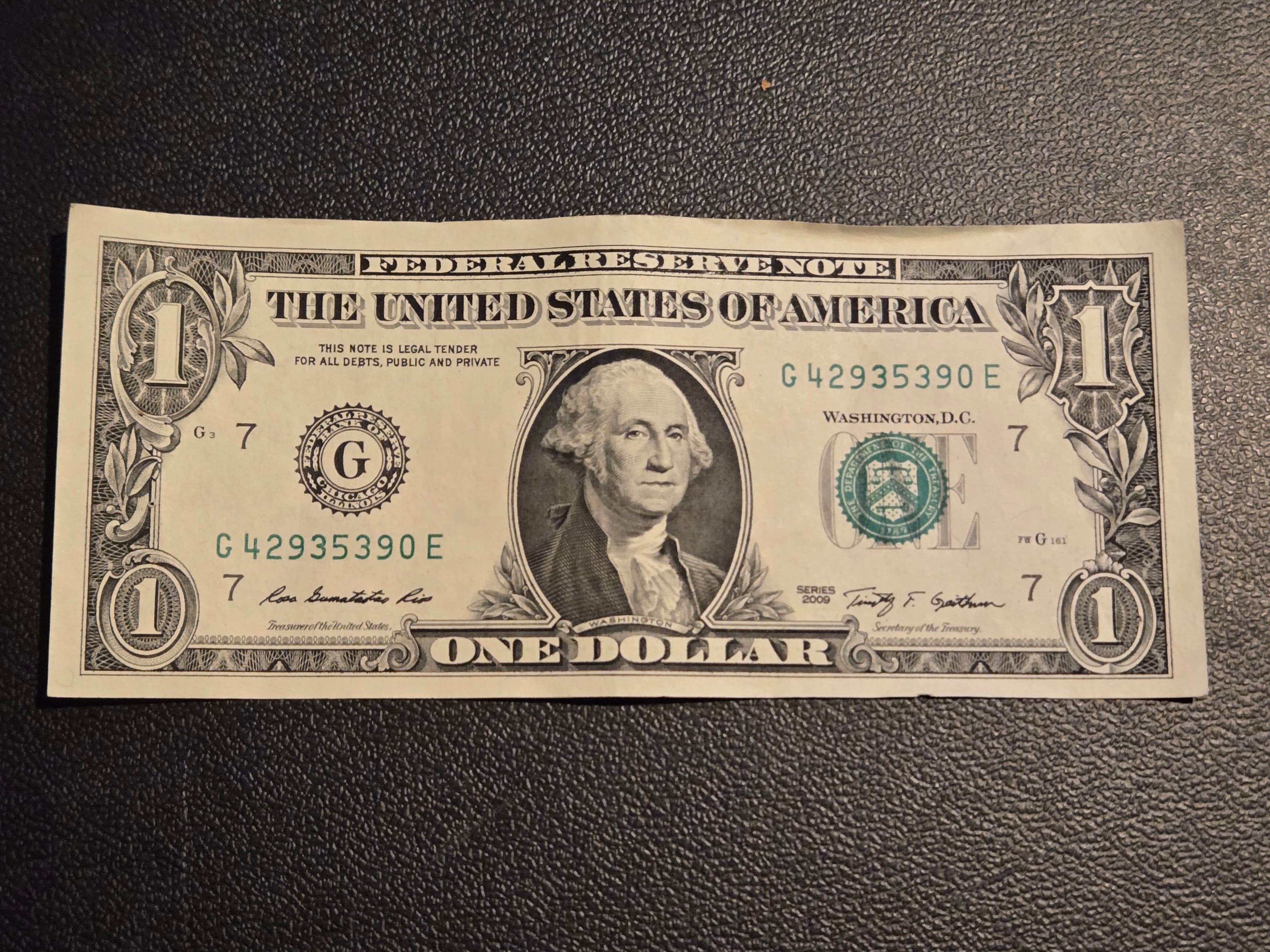 2009 $1 George Washington Federal Reserve Note - Chicago G - Circulated - Image 1