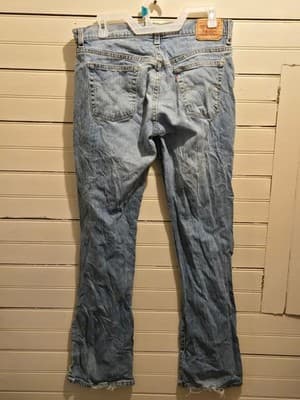 Levis Jeans Womens 10 M Light Wash Boot Cut Stretch Denim 98% Cotton Casual - Thumbnail 3
