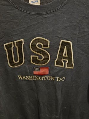 Gildan Sweatshirt Mens S USA Washington DC Embroidered Flag Navy Heavy Blend - Thumbnail 3