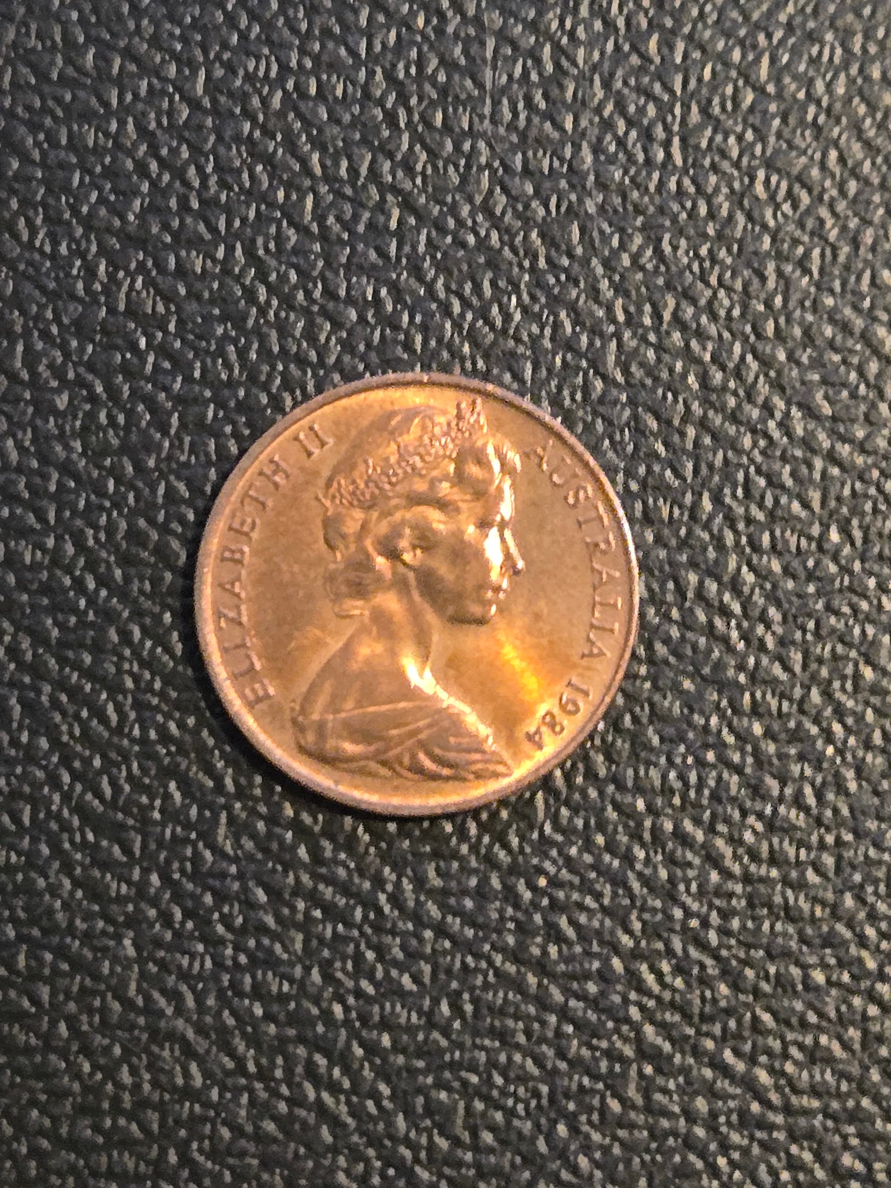 1984 Australia 2 Cent Coin Frilled-Neck Lizard Queen Elizabeth II - Thumbnail 2