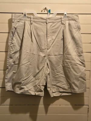 Knightsbridge Shorts Mens 38 Pleated Khaki 65% Polyester 35% Cotton Classic - Image 1