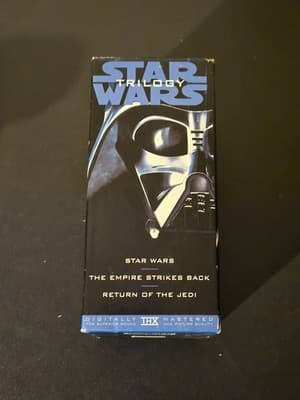Star Wars Trilogy VHS Box Set THX Digitally Mastered Lucasfilm 3 Tapes UNTESTED - Thumbnail 3