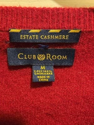Club Room Sweater Mens M V-Neck 2-Ply 100% Cashmere Red Estate Holes Preowned - Thumbnail 2