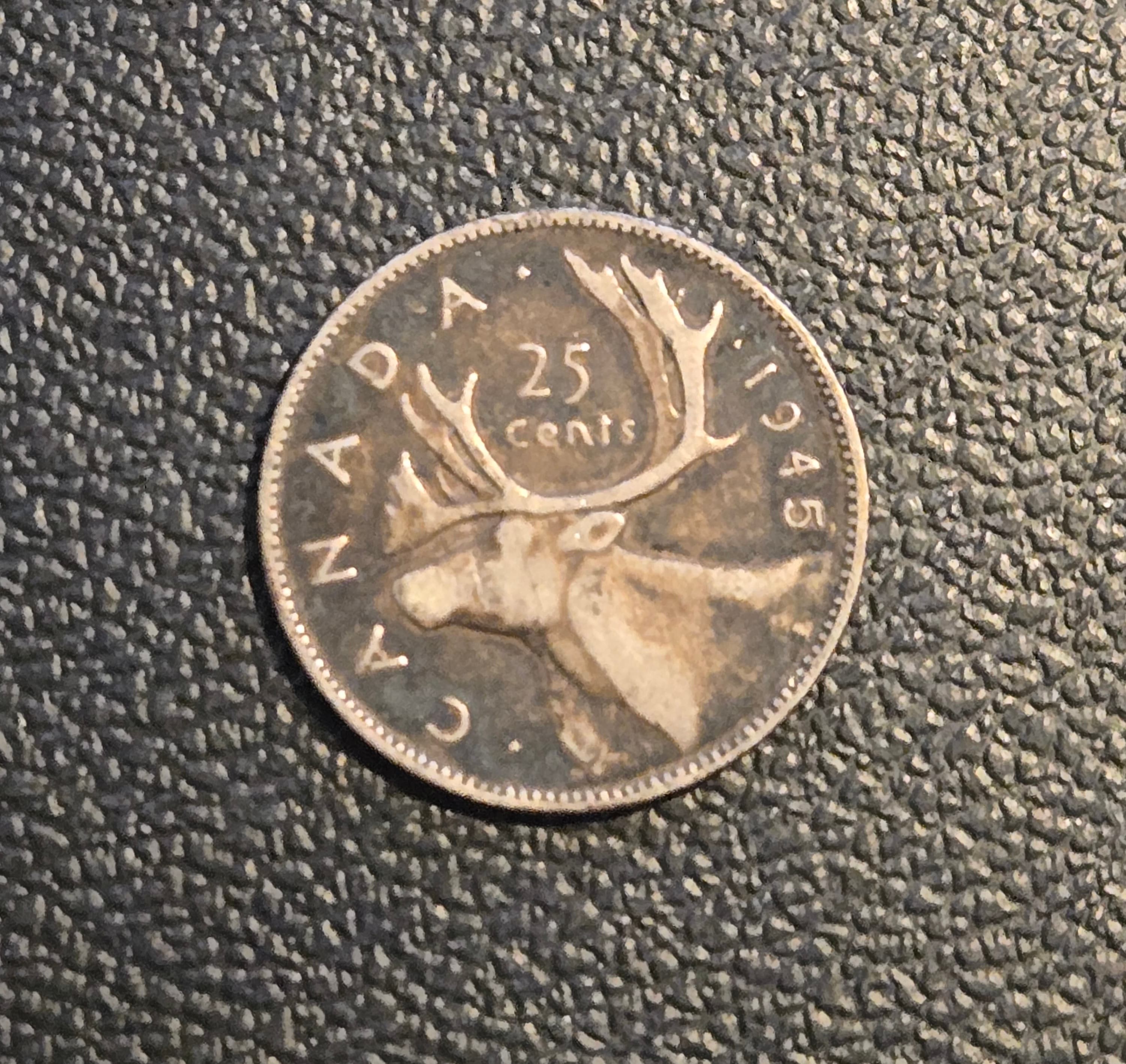 1945 Canada 25 Cents George VI Caribou Quarter - Image 1