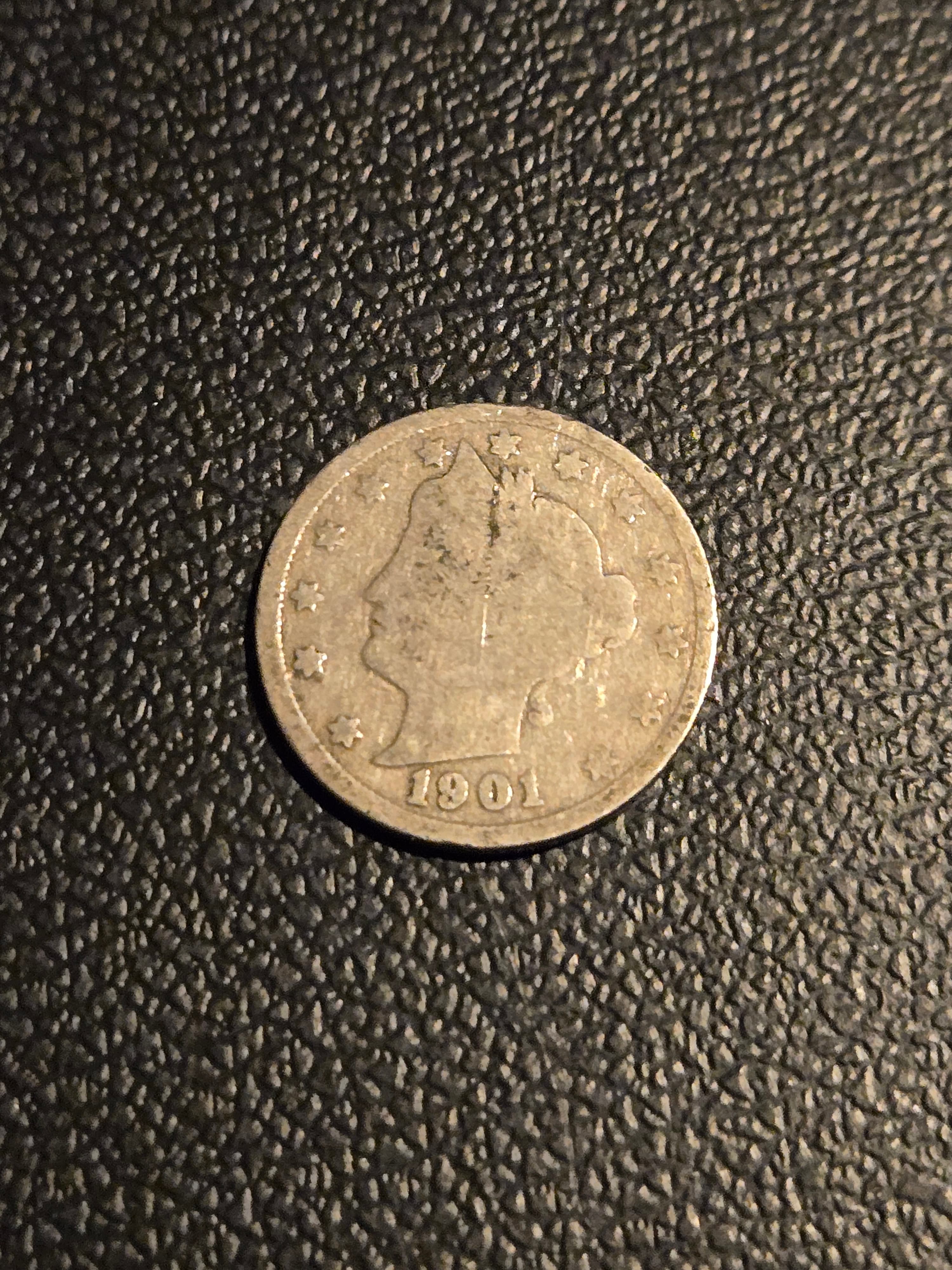 1901 USA 5 Cents Coin - Liberty Nickel - Very Good, 75% Copper, 25% Nickel - Image 1