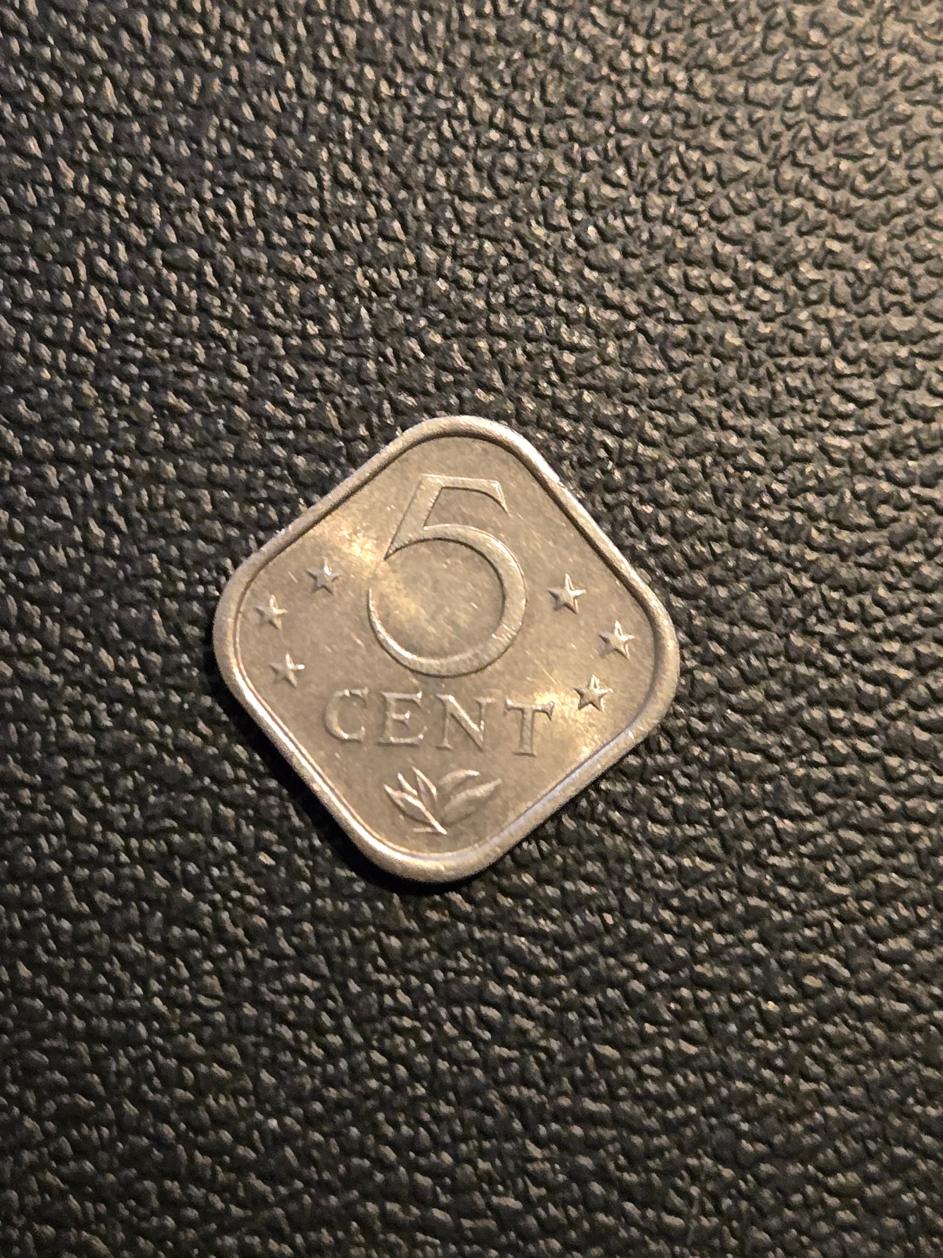 1975 Netherlands Antilles 5 Cent Coin - Nickel-Brass, Very Good Condition - Thumbnail 2