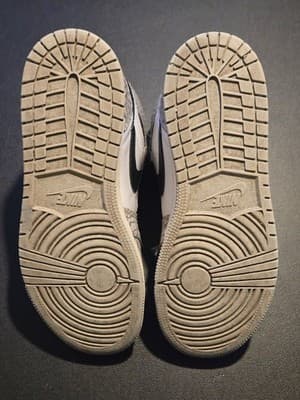 Nike Jordan Air Leather Shoes Youth 5.5Y Gray White Elephant Print High Top - Thumbnail 6