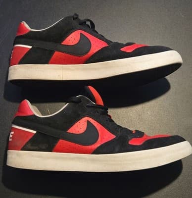 Nike SB Delta Force Mens 13 Black Red Low Top Skate Shoes Suede Leather Preowned - Thumbnail 4