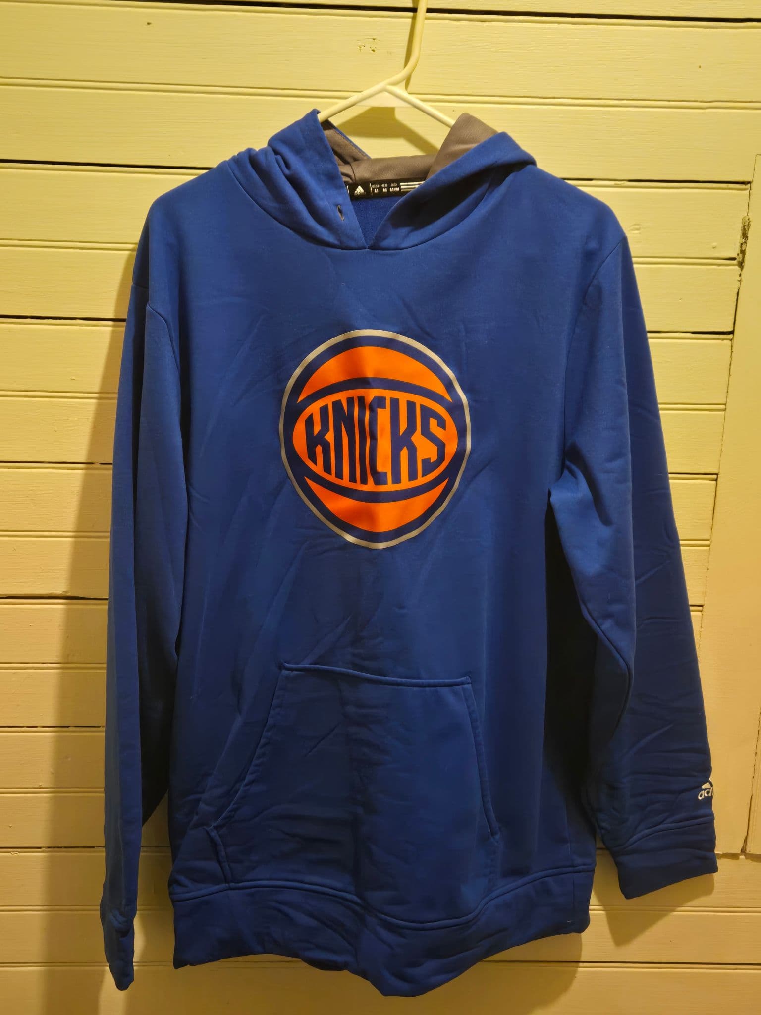 Adidas Hoodie Mens M New York Knicks Royal Blue Climawarm Pullover Kangaroo - Image 1