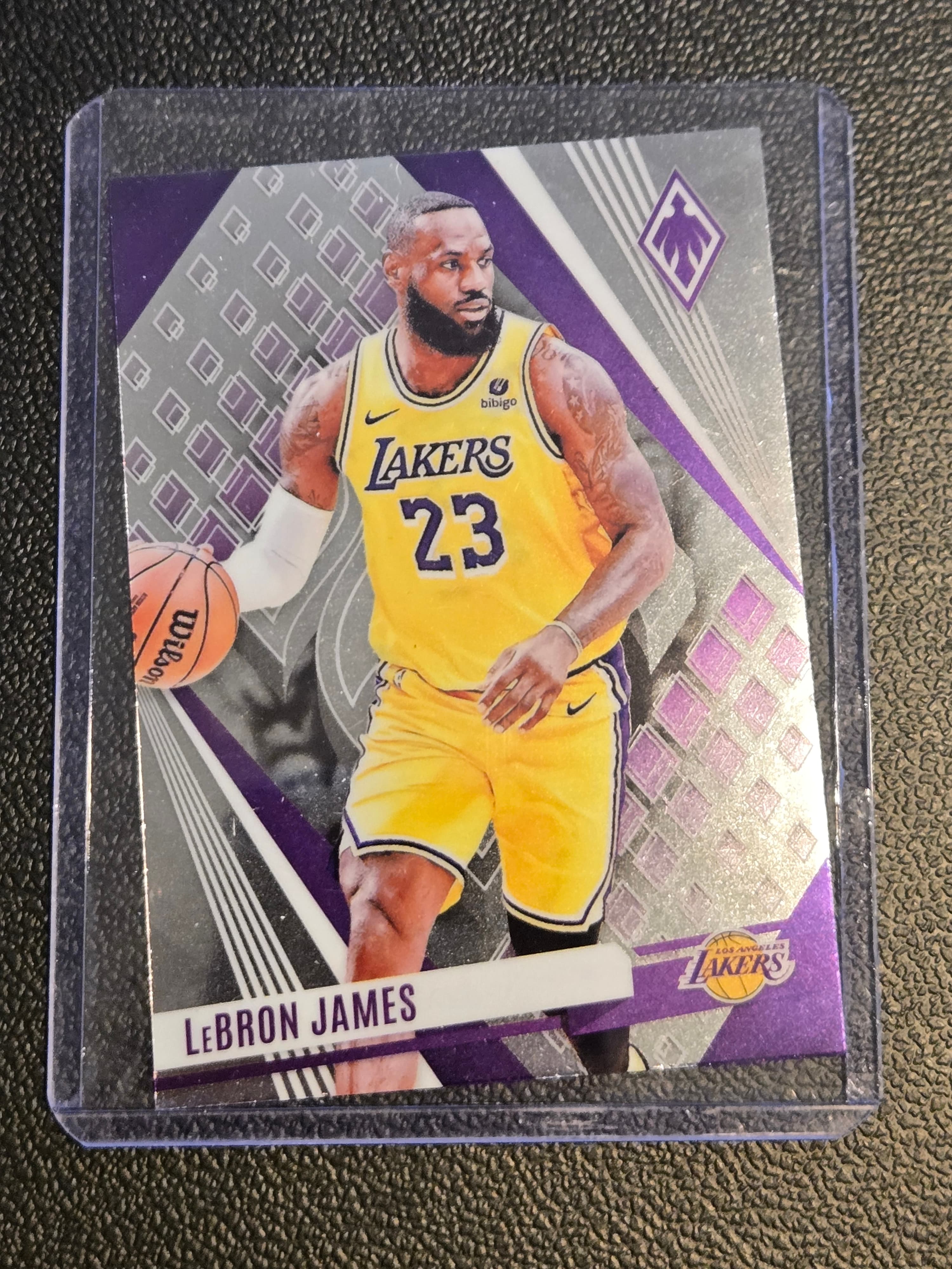 2023-24 Panini Phoenix #211 LeBron James Silver - Image 1