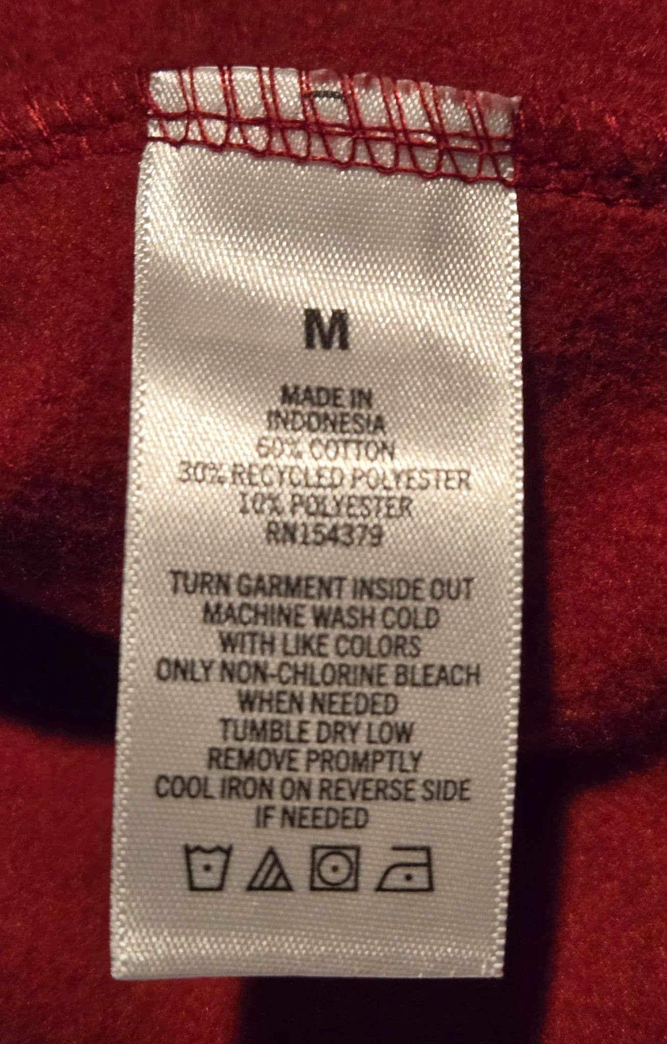 Aeropostale Hoodie Men's M Red Pullover Graphic Aero NYC Kangaroo Pocket NWT - Thumbnail 4