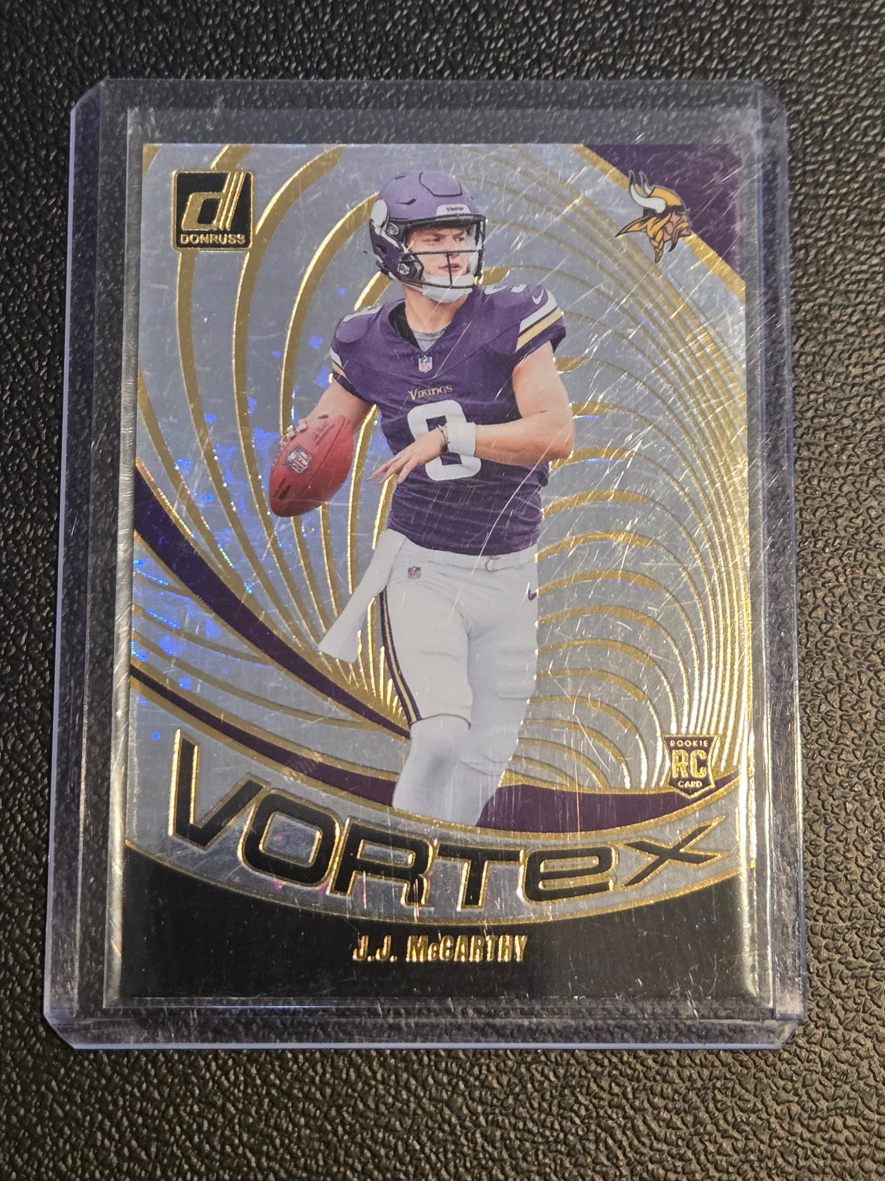 2024 Donruss #VOR-JMC J.J. McCarthy Vortex - Image 1