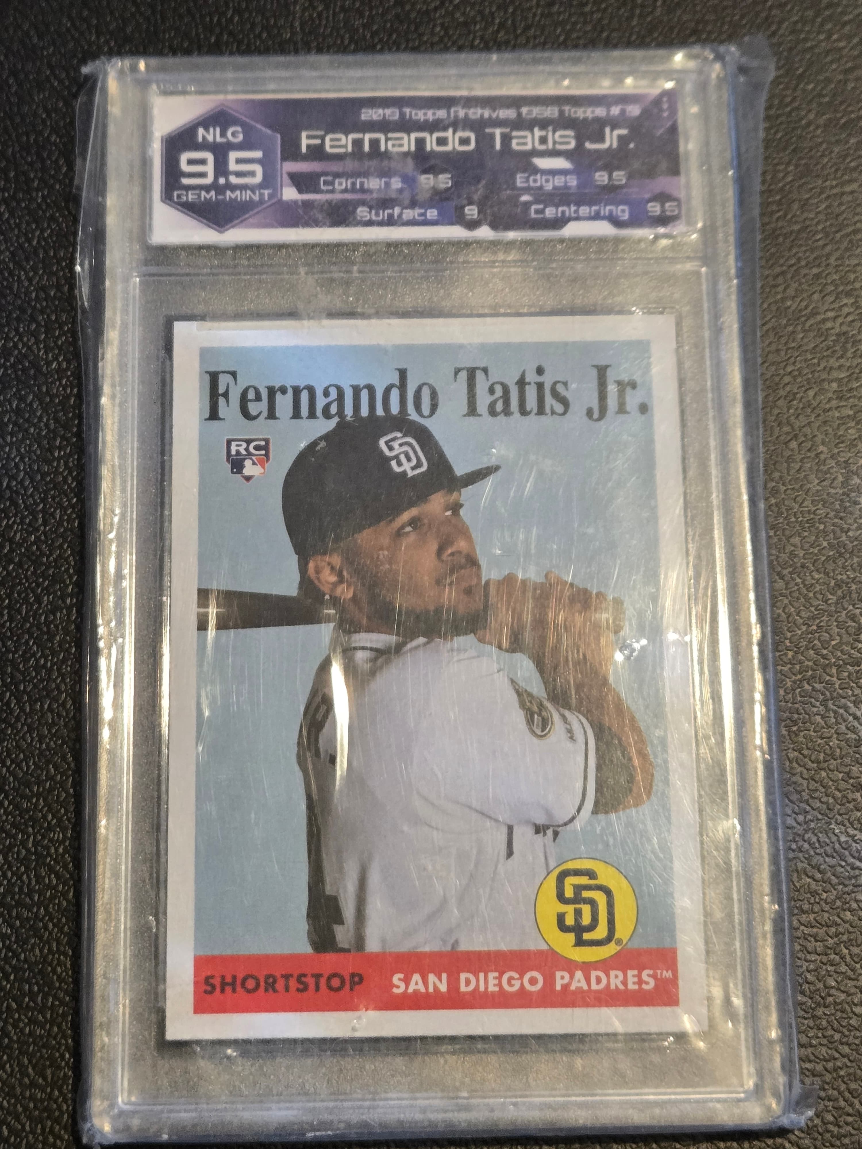 2019 Topps Archives #75 Fernando Tatis Jr. NLG graded with 9.5 - Image 1