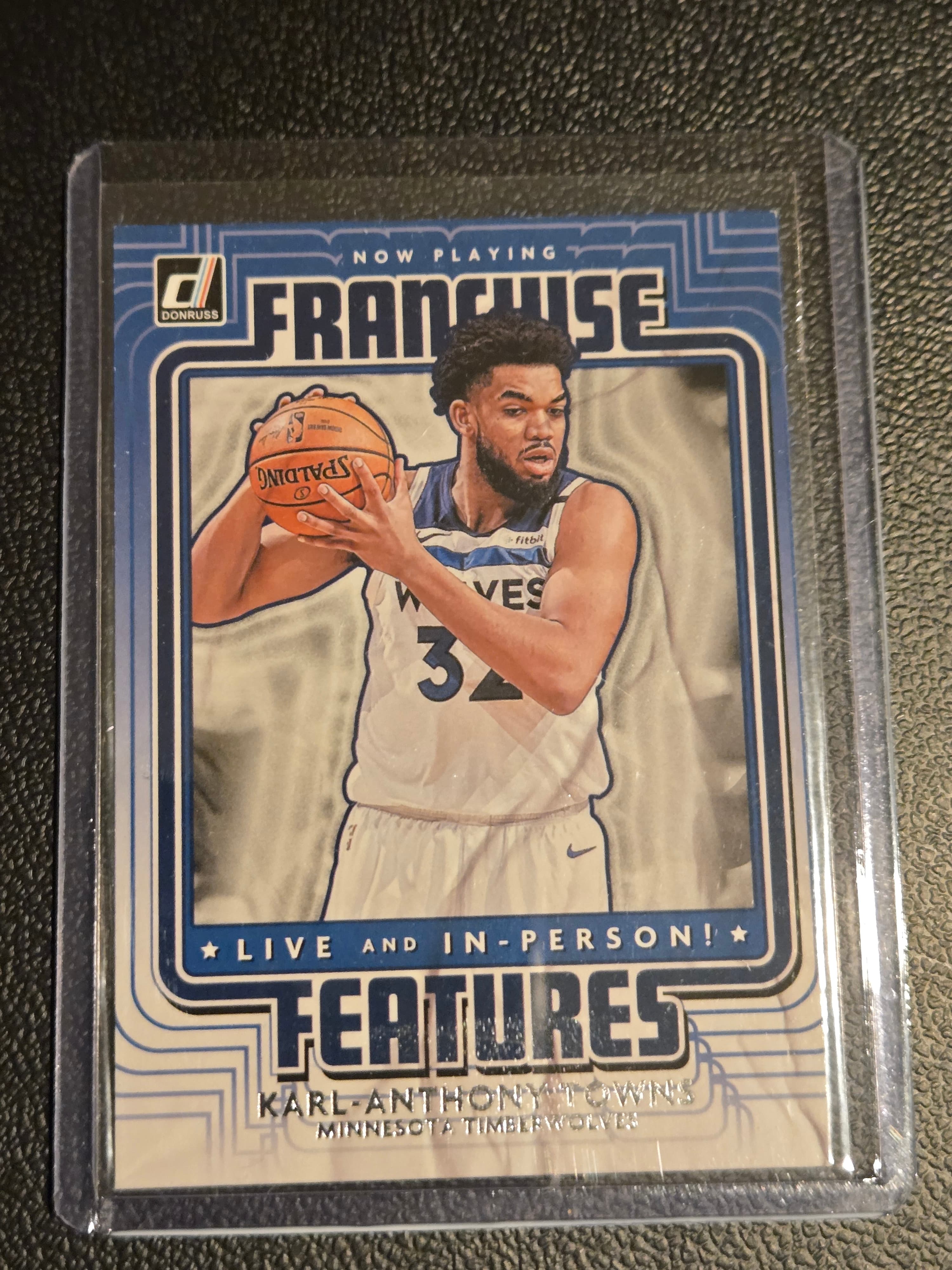 2020-21 Donruss #18 Karl-Anthony Towns Franchise Features - Image 1