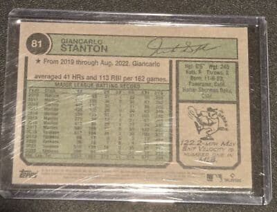 2023 Topps Heritage #81 Giancarlo Stanton Chrome Purple Refractor - Thumbnail 2