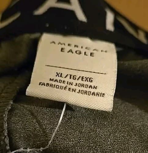 american Eagle Sweatpants Gray Mens Size XL (Small Tear On Right Side) - Thumbnail 2