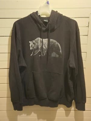 The North Face Hoodie Mens XXL Black Bear Graphic Pullover Pocket 2 Small Holes - Image 1