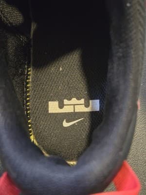 Nike LeBron Witness 4 Lion-Heel Men's 6.5 / GS Navy Red Basketball Sneakers - Thumbnail 6