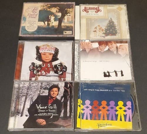 Christmas Cd Lot Of 6 - Image 1