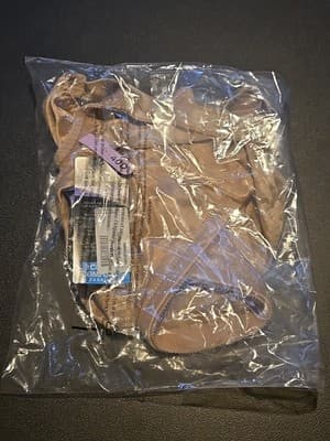 womens bra 40d New Sealed Still In Bag - Image 1