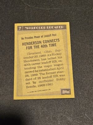 1990 Topps #7 Rickey Henderson - Thumbnail 2