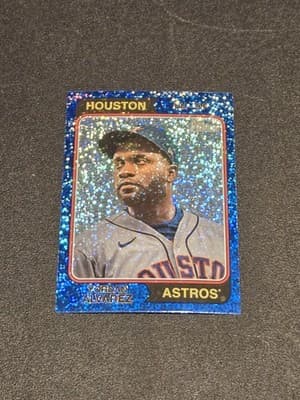 2023 Topps Heritage #304 Yordan Alvarez Chrome Blue Sparkle Refractor - Image 1