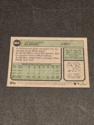 2023 Topps Heritage #304 Yordan Alvarez Chrome Blue Sparkle Refractor - Thumbnail 2