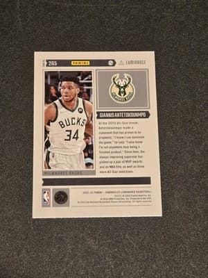 2021-22 Panini Chronicles #265 Giannis Antetokounmpo - Thumbnail 2
