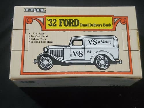 Ertl '32 Ford Panel Delivery Bank Coin bank - Thumbnail 2