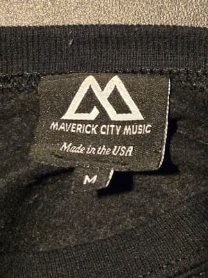 Maverick City Music Sweatshirt Mens M Black Crewneck Graphic Tiger Logo EST 2019 - Thumbnail 2