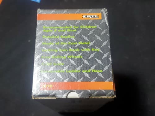 Ertl 1926 Seagrave Firetruck Bank - Thumbnail 3